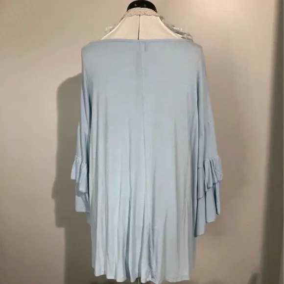 3X R Rouge Boutique Long Ruffled Sleeves Light Blue Blouse Key Hole Front C5155 - Picture 2 of 6